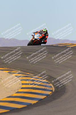 media/Dec-18-2022-SoCal Trackdays (Sun) [[8099a50955]]/Turns 9 and 10 Set 1 (1045am)/